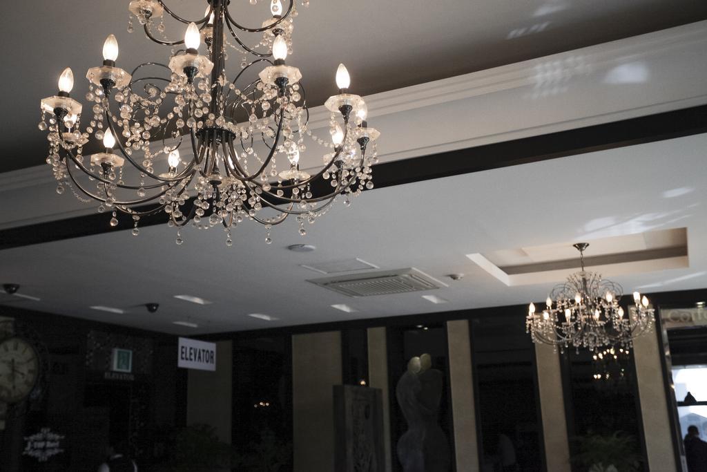 J-Top Hotel Siheung Extérieur photo