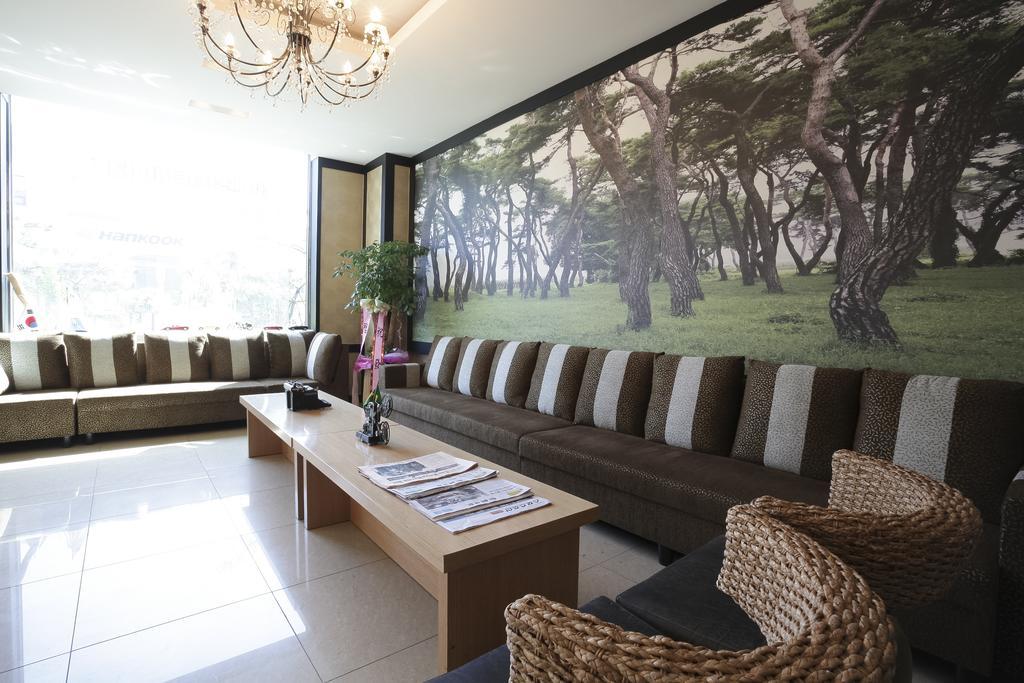 J-Top Hotel Siheung Extérieur photo